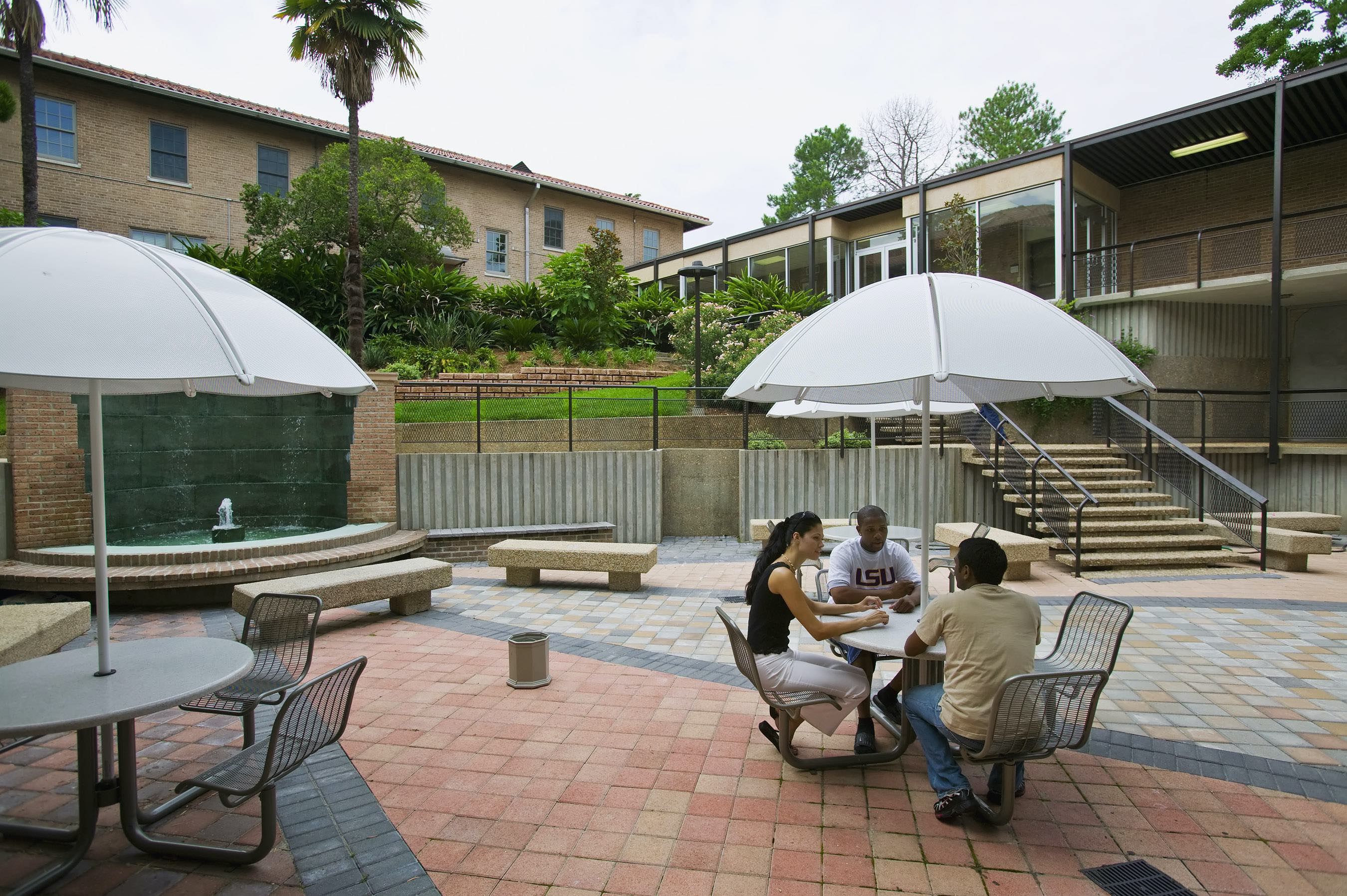 students outside in broussard patio
